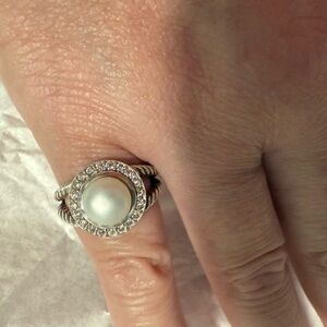 David Yurman Silver Pearl Ring with Intricate Design Surrounded by Diamonds